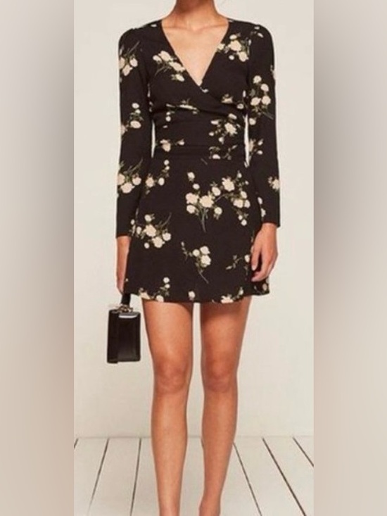 Reformation Dresses & Skirts - Reformation Black Floral Wrap Mini Dress Romantic Coquette Cottagecore Size 4